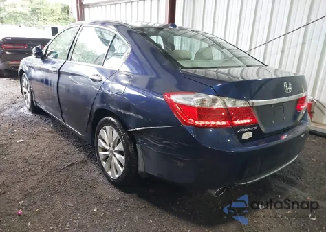 2015 Honda Accord Ex-L V-6 z USA, uszkodzony, nr VIN 1HGCR3F88FA025296